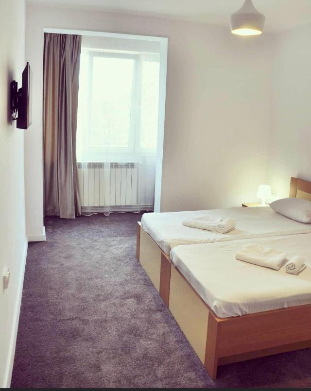 Hotel Manea Orszowa Zewnętrze zdjęcie