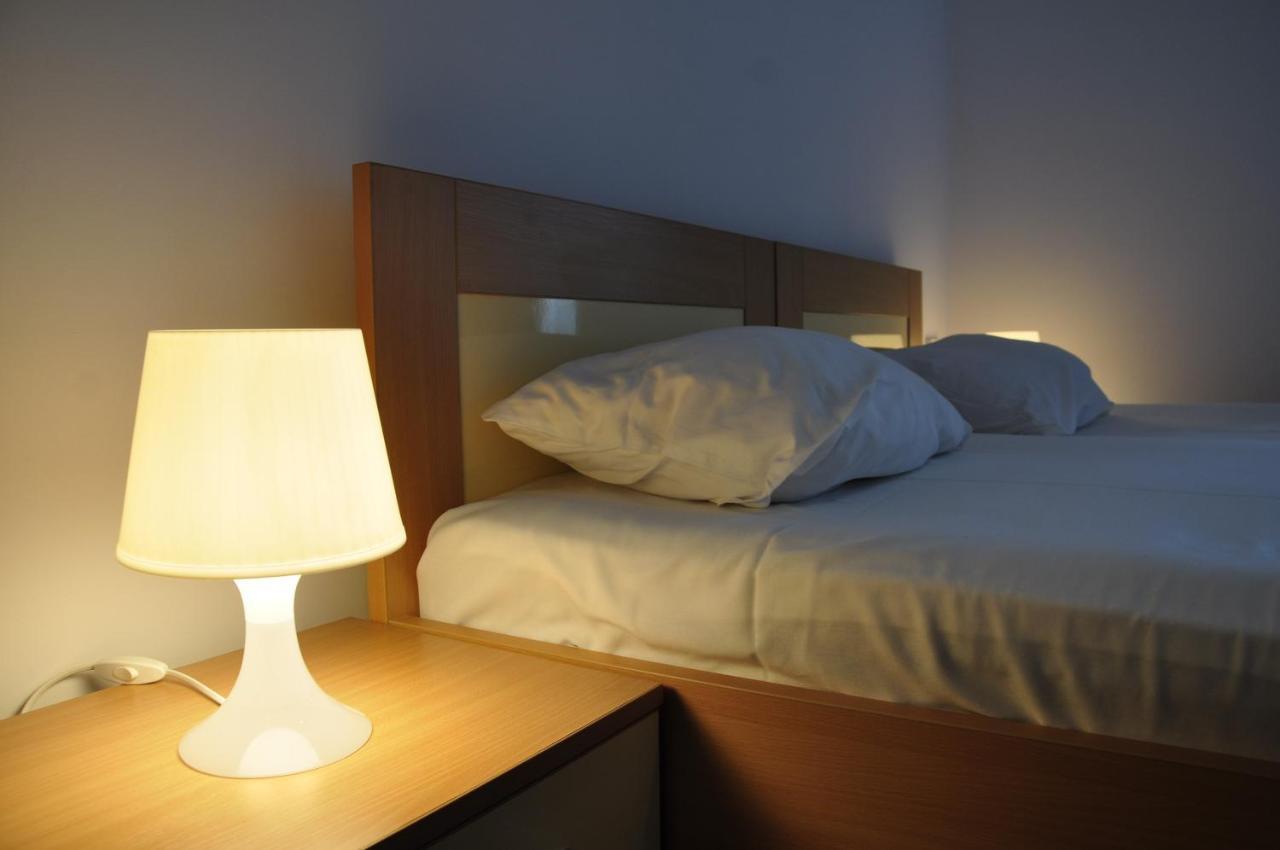Hotel Manea Orszowa Zewnętrze zdjęcie